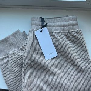 Varley Chaucer pants NWT